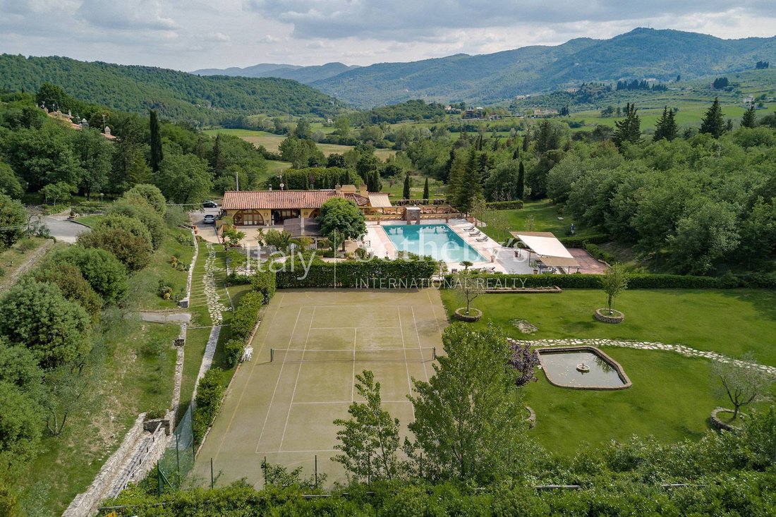 House in Rignano sull'Arno, Tuscany, Italy 2 - 11757301