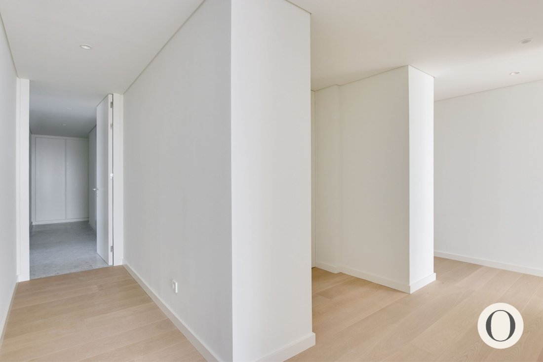Apartment in Campolide, Lisbon, Portugal 5 - 13732324