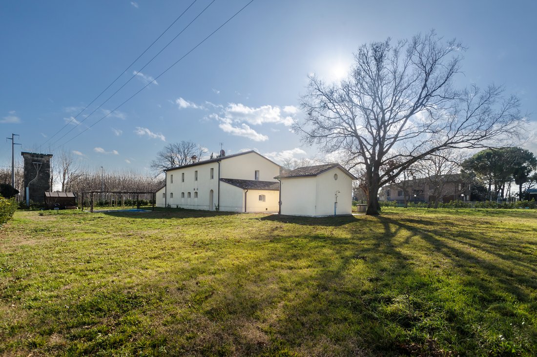 Country House in Forlimpopoli, Emilia-Romagna, Italy 2 - 13729546
