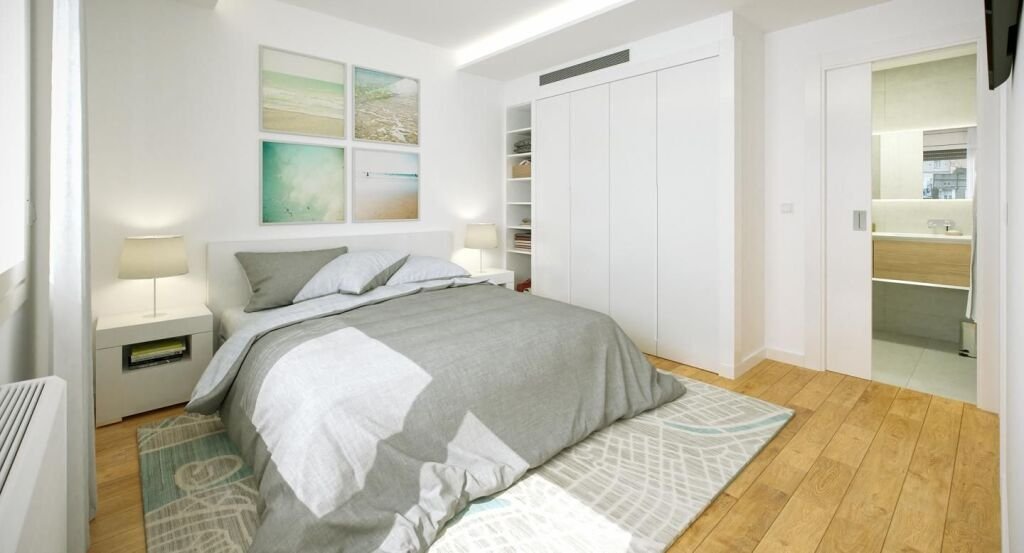 Apartment in Eixample, Barcelona, Spain 2 - 13561011