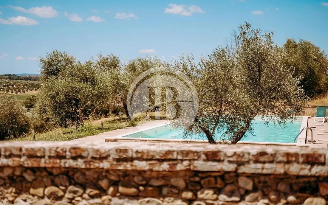 Villa in Castelnuovo Berardenga, Tuscany, Italy 4 - 13736425