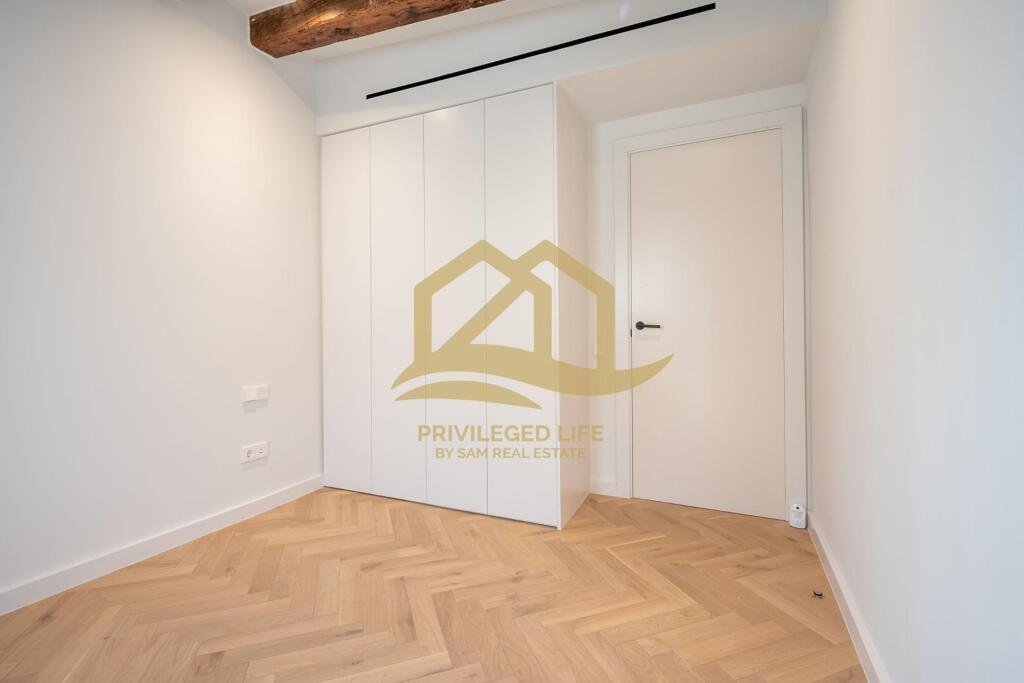Apartment in Ciutat Vella, Barcelona, Spain 4 - 13646697