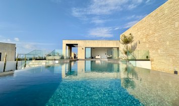 Villa in Peyia, Paphos, Cyprus 1