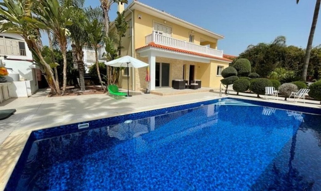 For Sale Town House Larnaka, Pervolia In Perivolia, Larnaca, Cyprus