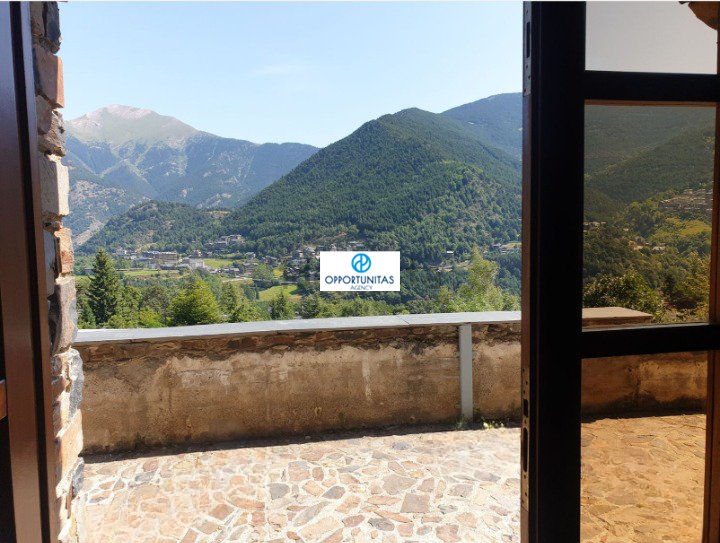 Magnificent Mountain Chalet With Independent Loft And In La Massana