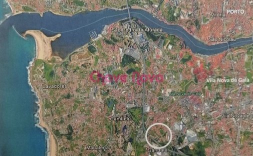 Land in Santa Marinha e Sao Pedro da Afurada, Porto District, Portugal 1