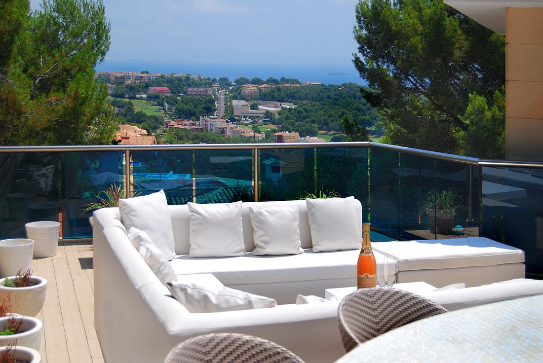 Villa in Portals Nous, Calvia, Balearic Islands 2 - 13738645