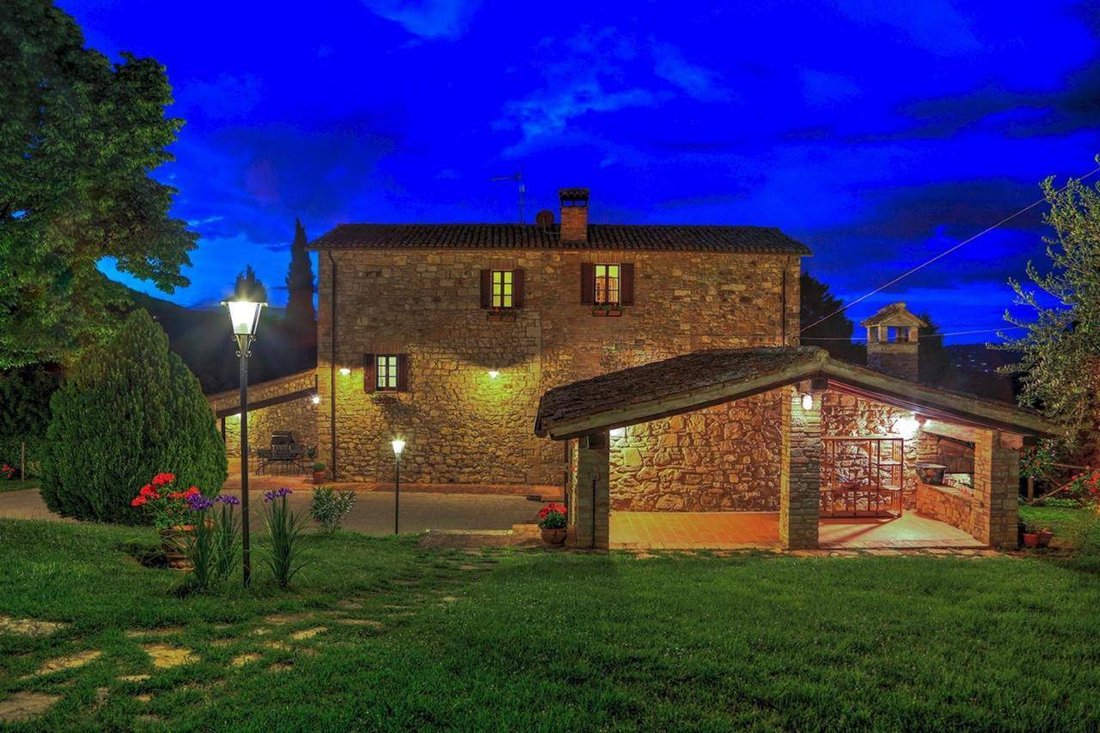 Maisons de campagne à Todi, Ombrie, Italie 2 - 13739939