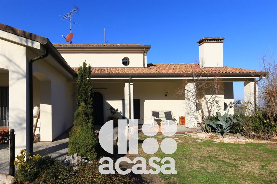 Villa in Longiano, Emilia-Romagna, Italy 1 - 13738733