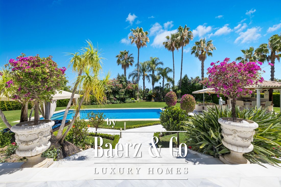Villa in Marbella, Andalusia, Spain 2 - 13081551