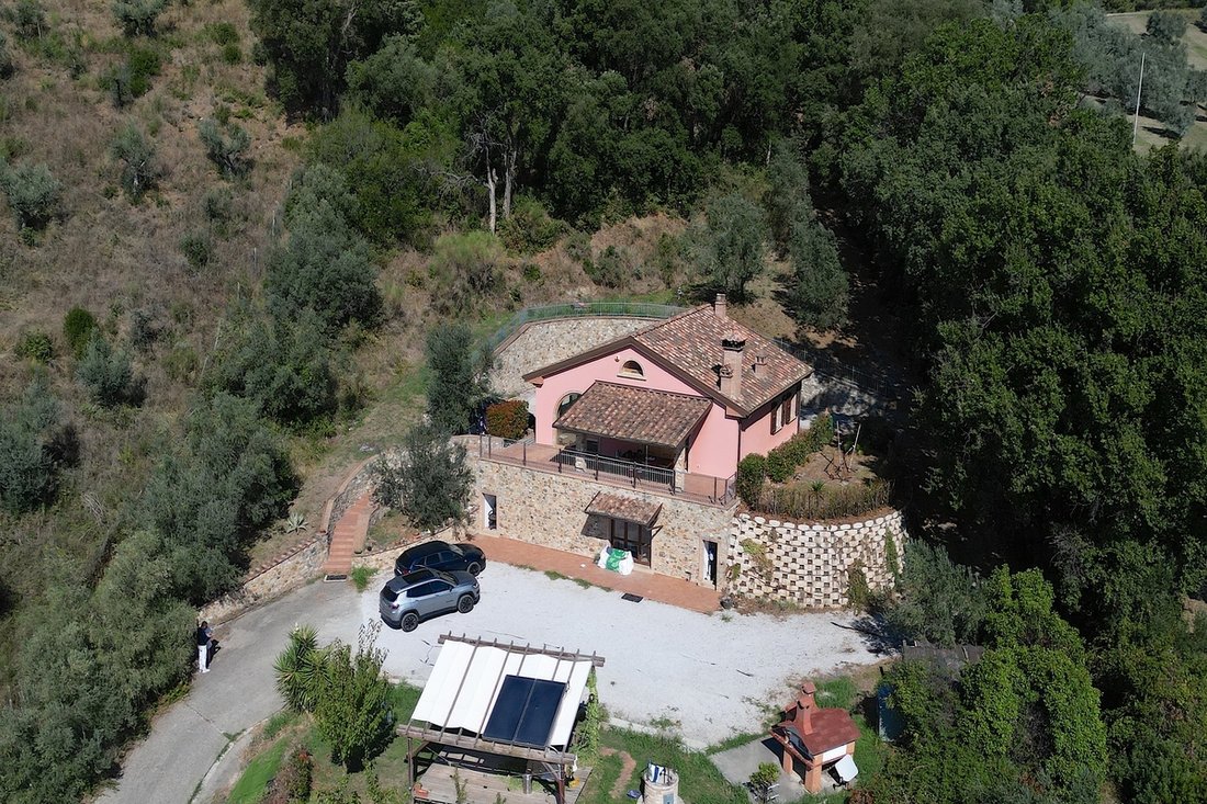 Villa in Riparbella, Tuscany, Italy 5 - 13737627