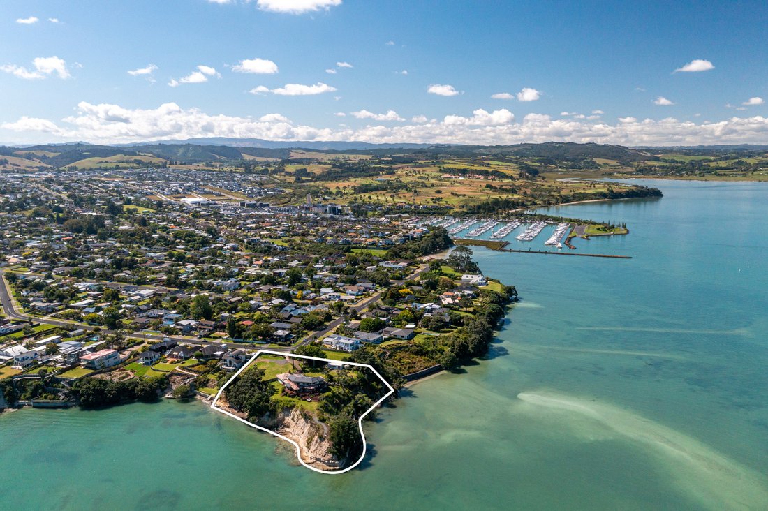 Private Beachlands, Auckland Peninsular In Auckland, Auckland, New ...