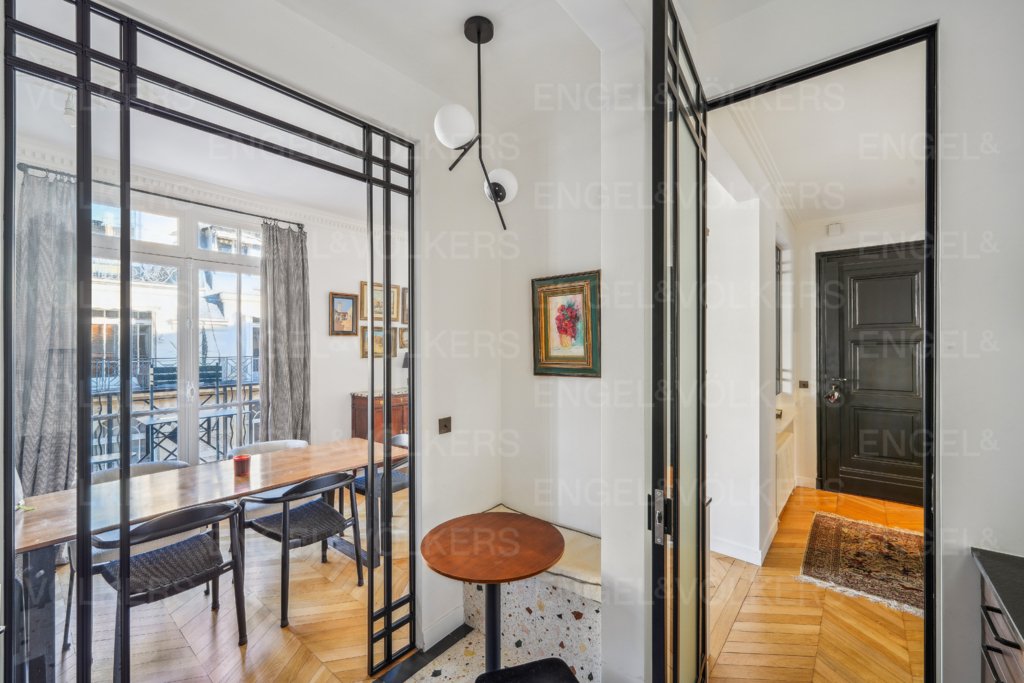 Pompe / Sq. Lamartine Family Duplex, In Paris 16 Eme Arrondissement
