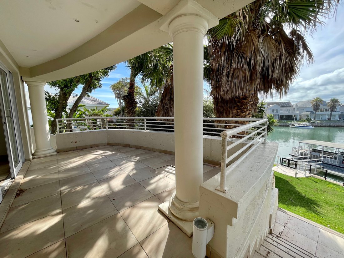 Country House in Port Alfred, Eastern Cape, South Africa 3 - 13742139