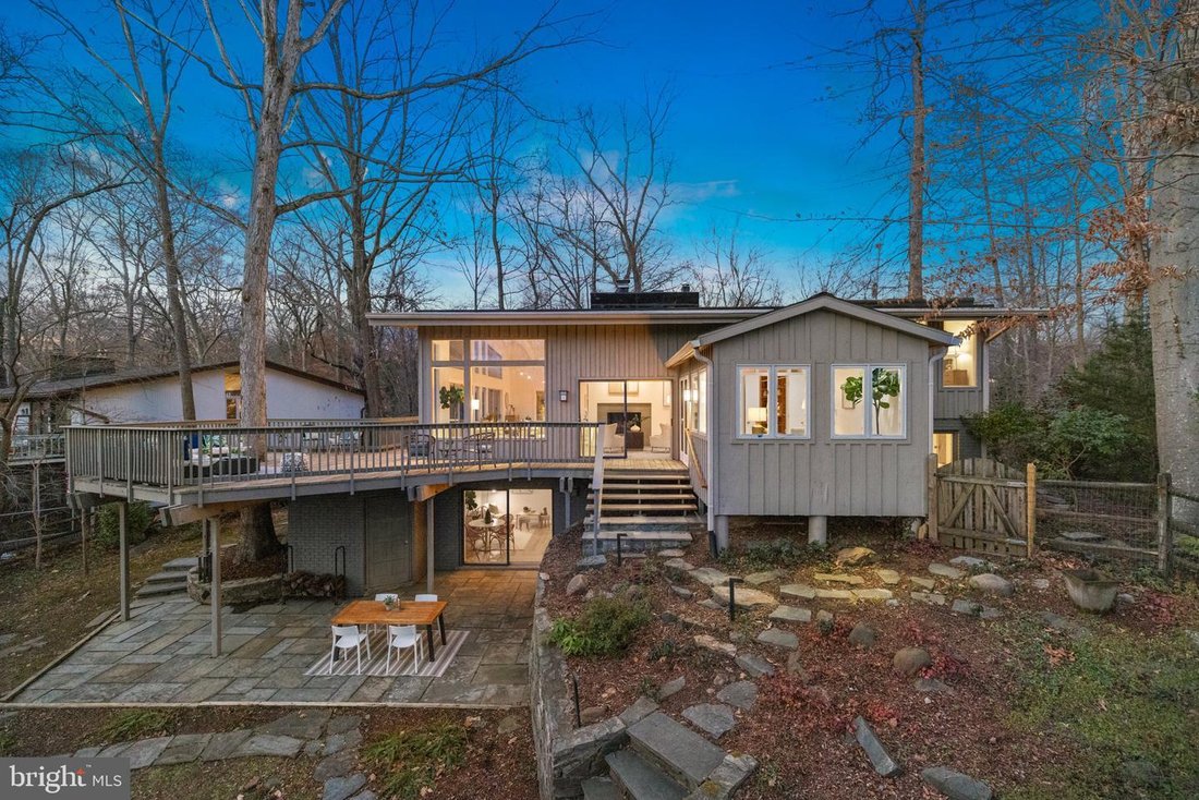 Beautifully Updated Mid Century Modern Home In Cabin John, Md, United