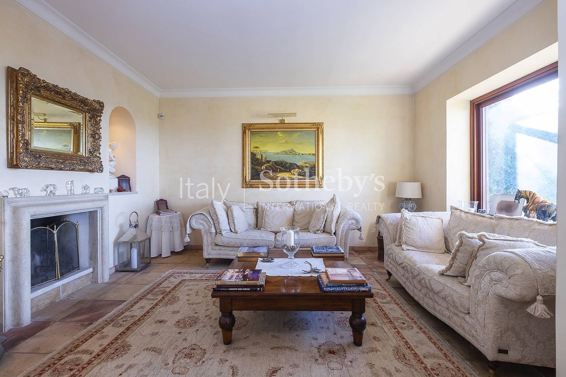 House in Castagnole-Spinabella-Montecrescenzio, Marino, Lazio 4 - 12384654