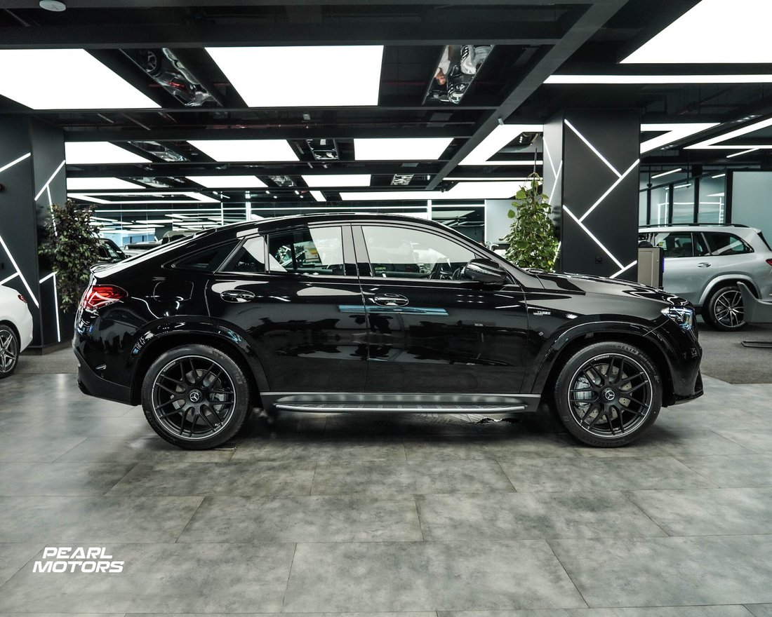 Suv in Dubai, Dubai, United Arab Emirates 3 - 13744217