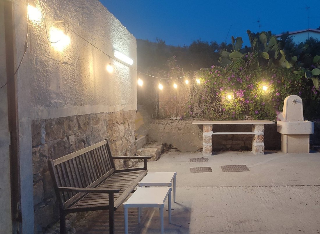 Villa In Vendita A Terrasini In Terrasini, Sicily, Italy For Sale