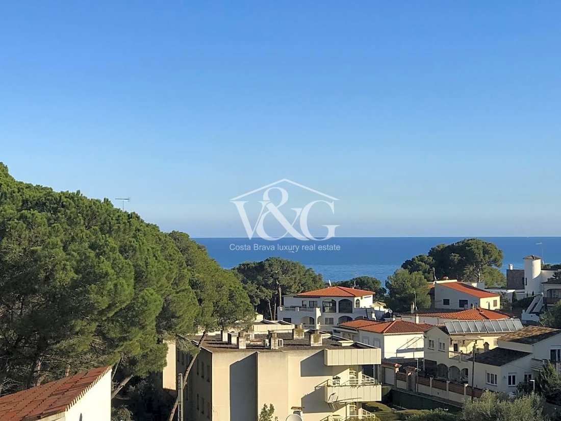 Villa in Pals, Catalonia, Spain 2 - 13746577