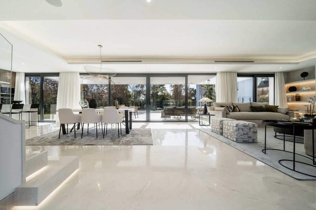 Villa in Estepona, Andalusia, Spain 4 - 13745484