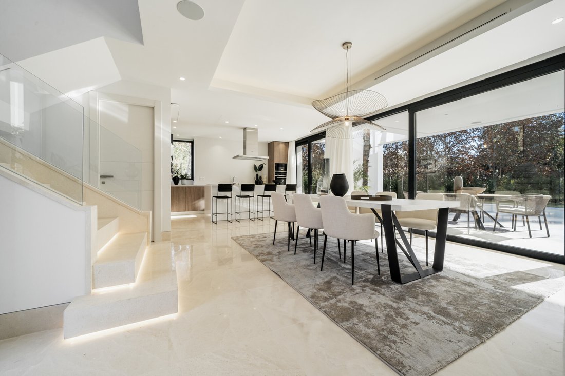Villa in Estepona, Andalusia, Spain 5 - 13745484