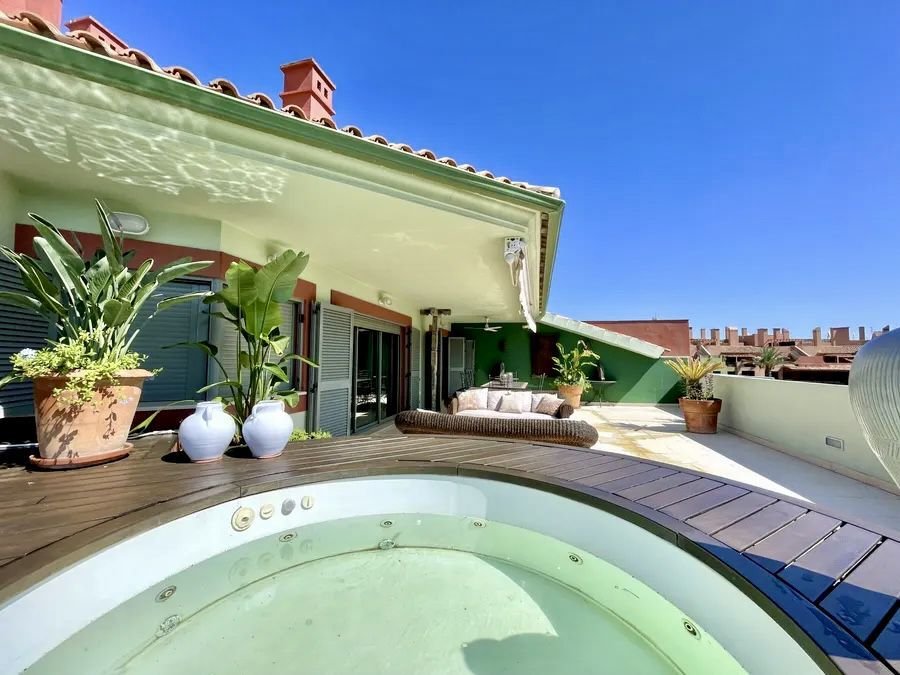 Penthouse in Sotogrande, San Roque, Andalusia 4 - 13758080