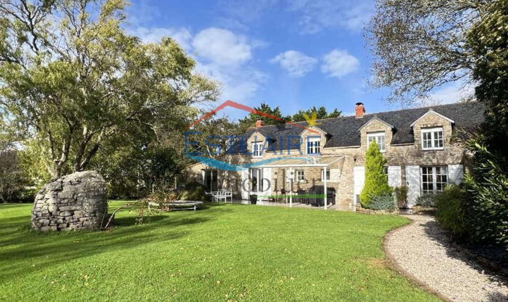 Saint étienne De In Saint étienne De Montluc, Pays De La Loire