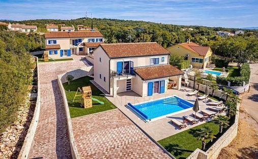 House in Dobrinj, Primorje-Gorski Kotar County, Croatia 1