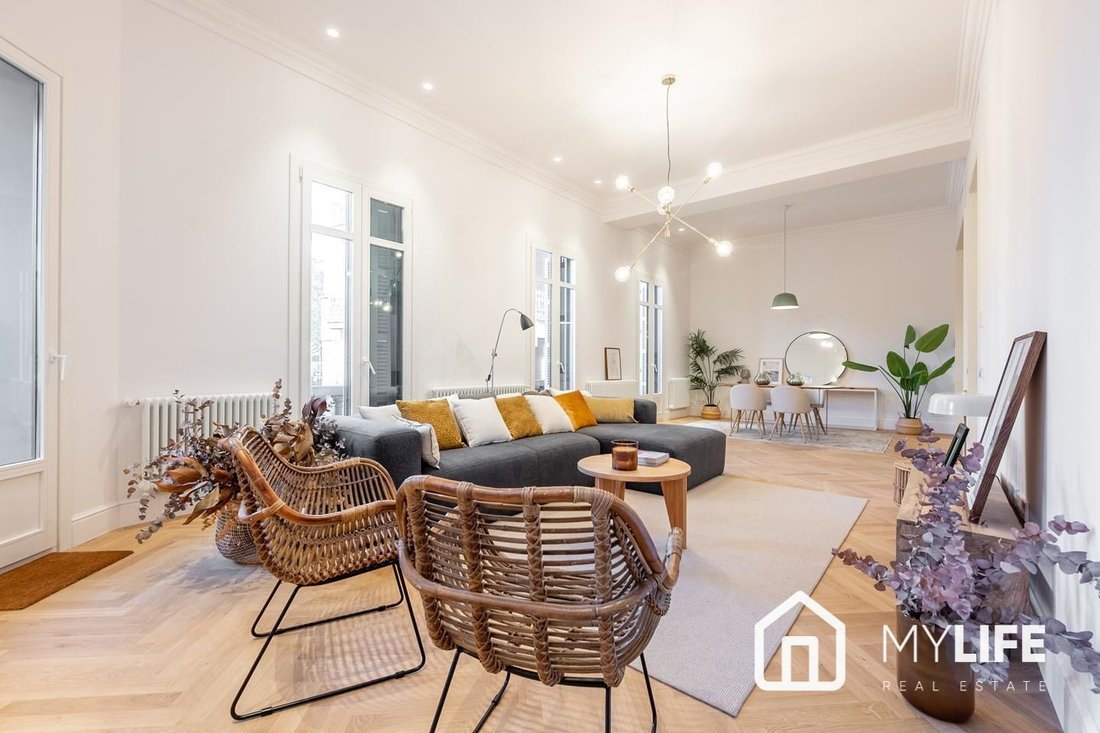 Apartment in Ciutat Vella, Barcelona, Spain 5 - 13755937