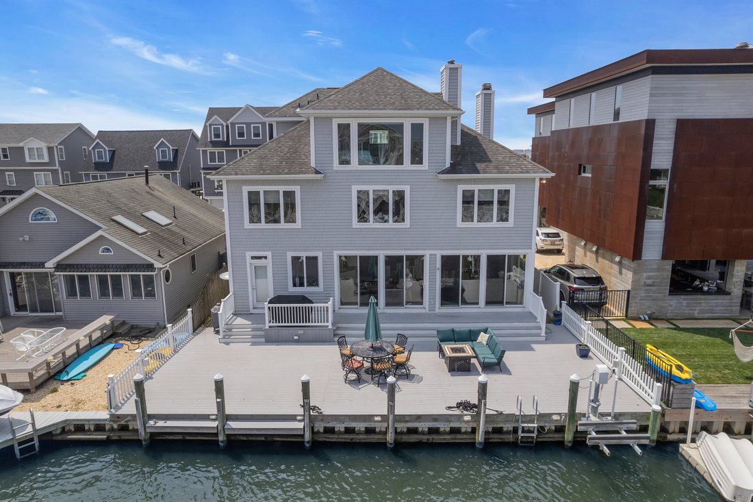 Beautiful Normandy Shores Waterfront In Lavallette, New Jersey, United