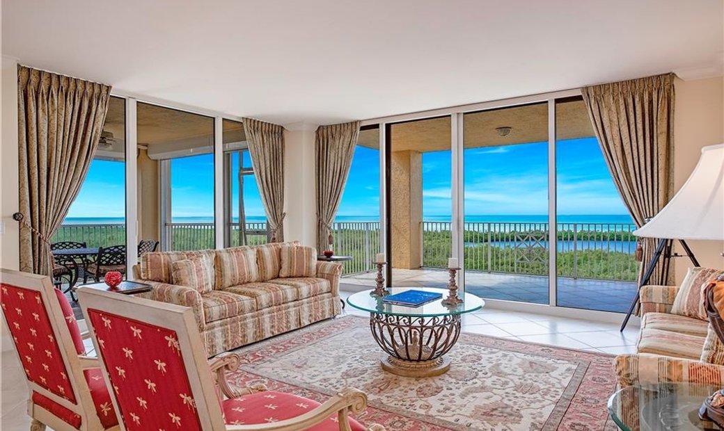 Refined Cap Ferrat Residence At Pelican Bay In Naples, Florida, United