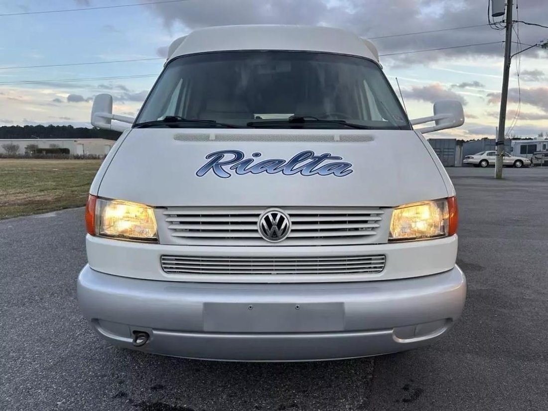 2003 Winnebago Rialta Winnebago In Virginia Beach, Va, United States ...