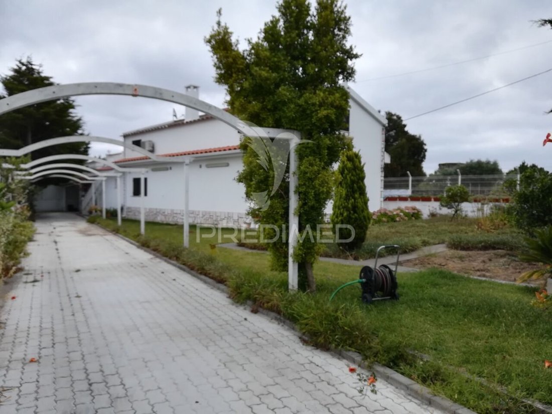 Land in Fernão Ferro, Setúbal Municipality, Portugal 1 - 13754851