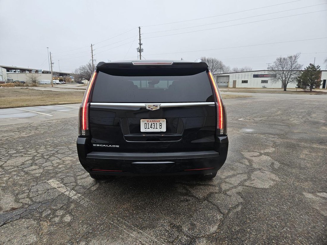 2016 Cadillac Escalade In Wichita, Ks, United States For Sale (13755309)