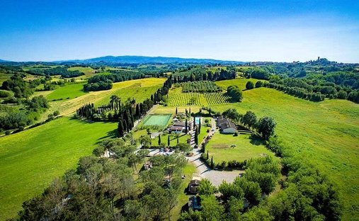 Ponsacco, Tuscany, Italy 1