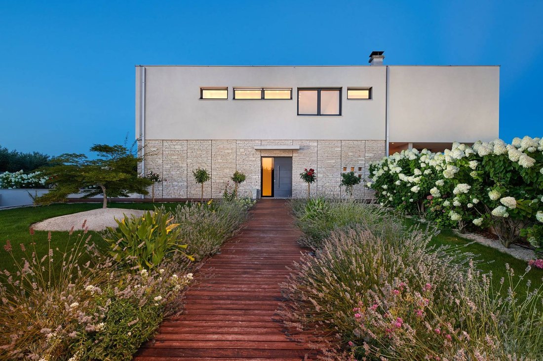 Villa in Umag, Istria County, Croatia 3 - 12623111
