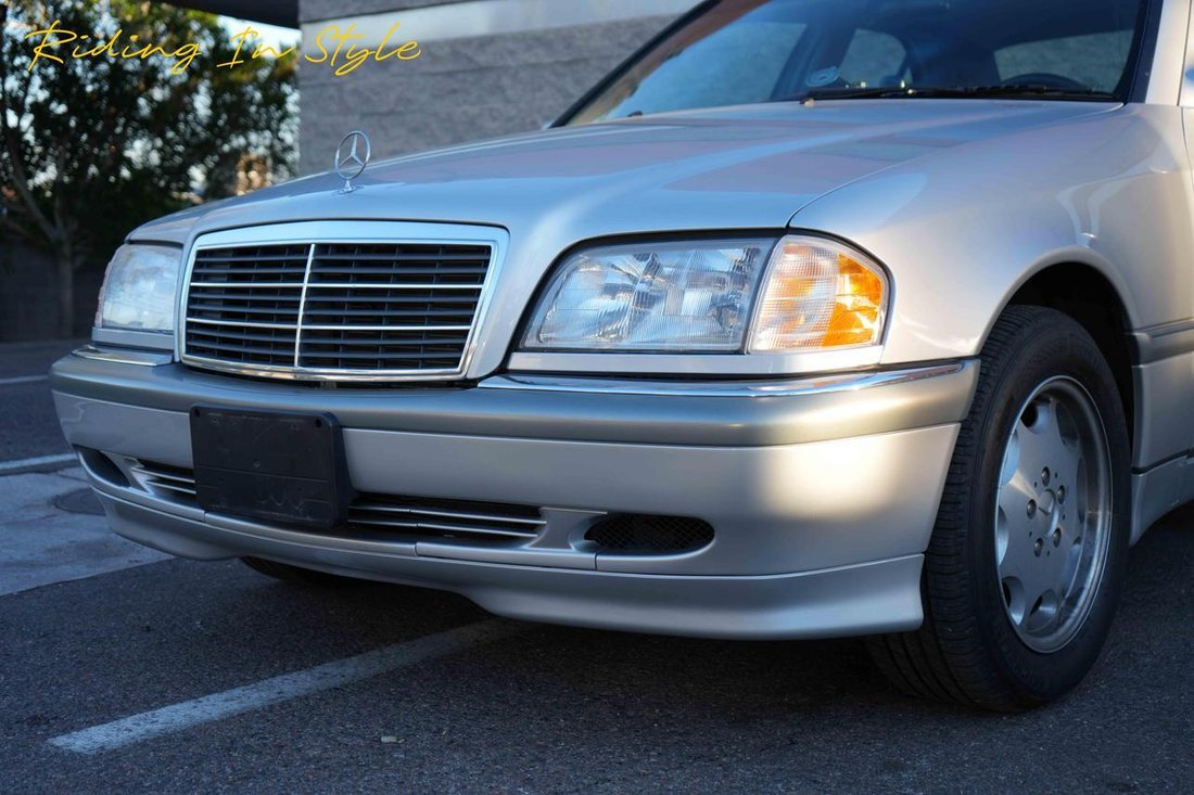 Sedan in Tempe, AZ, United States 2 - 13757604