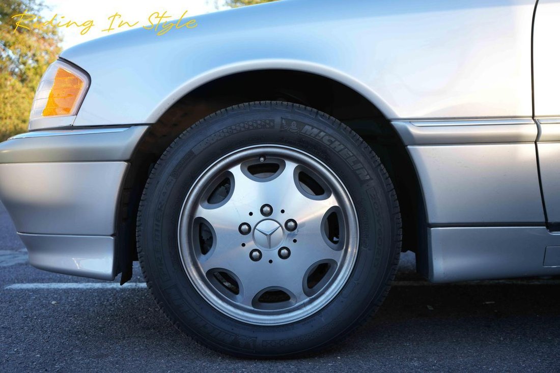 Sedan in Tempe, AZ, United States 3 - 13757604