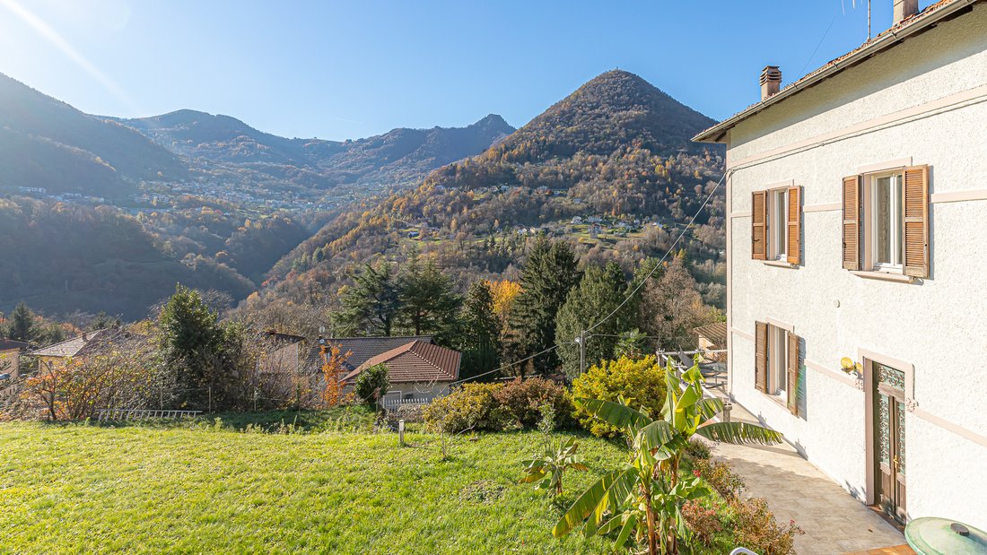 Villa in Dizzasco, Lombardy, Italy 5 - 13758965
