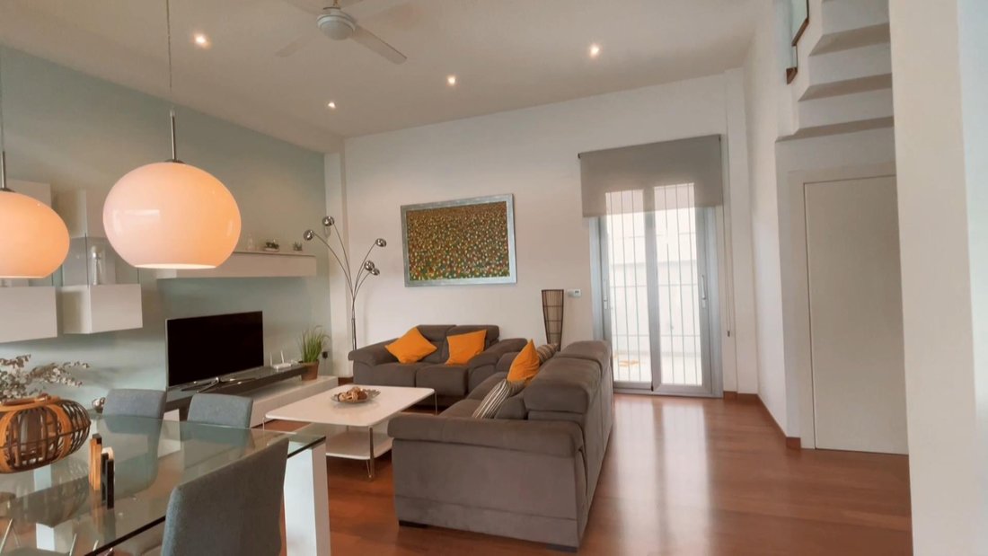 Villa in Pilar de la Horadada, Valencian Community, Spain 5 - 13760940