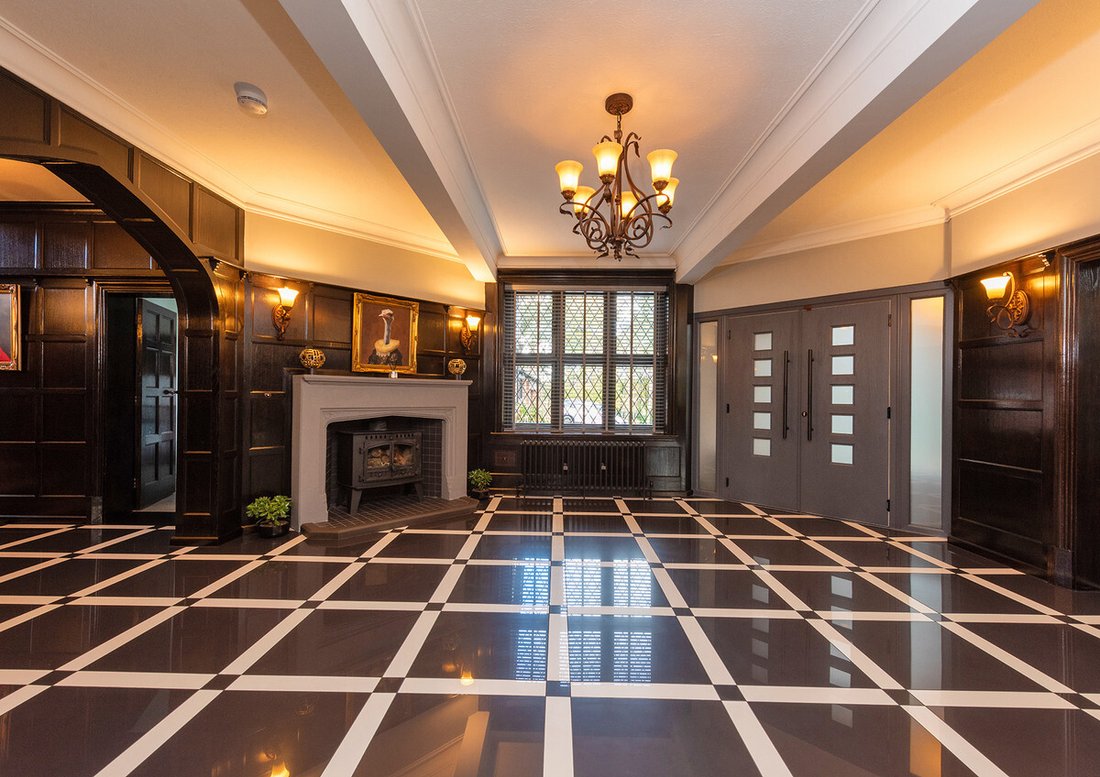 6 Bedroom Detached House For Sale In West In Kinver, England, United