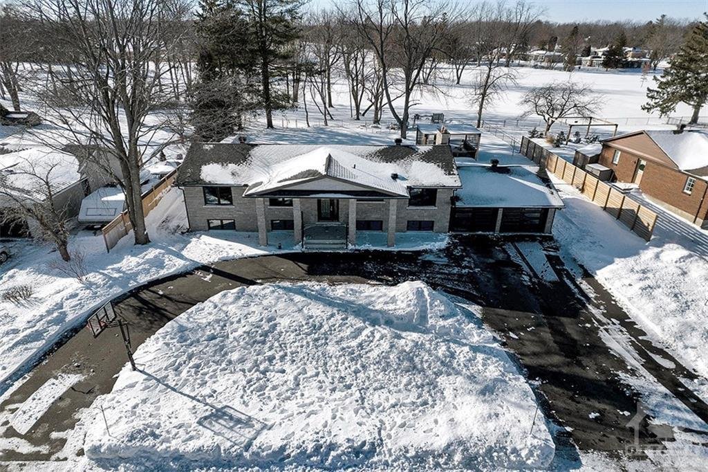 Manotick Residential In Ottawa, Ontario, Canada For Sale (13763359)