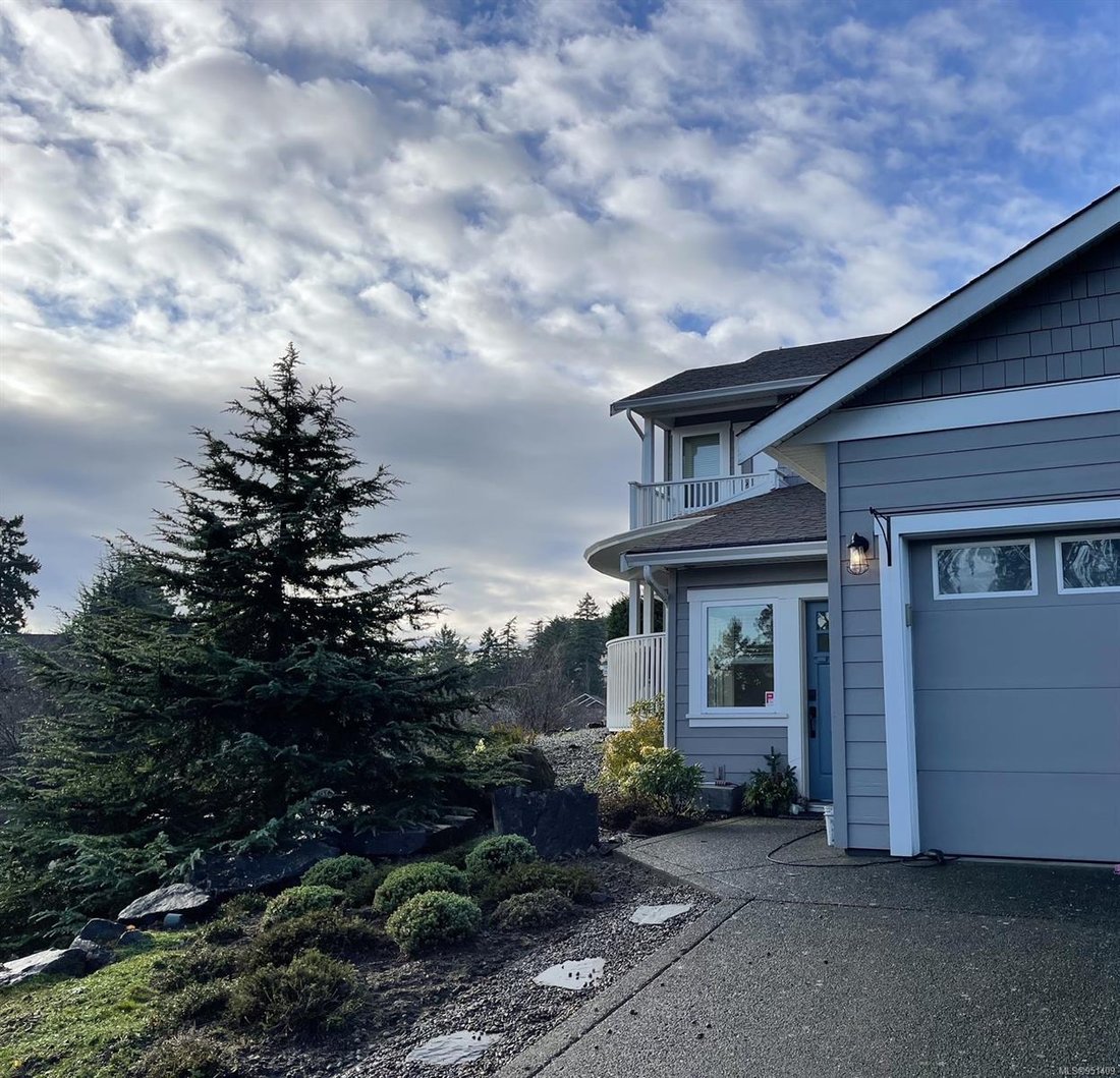 View Royal Residential In View Royal, British Columbia, Canada For Sale (13763561)