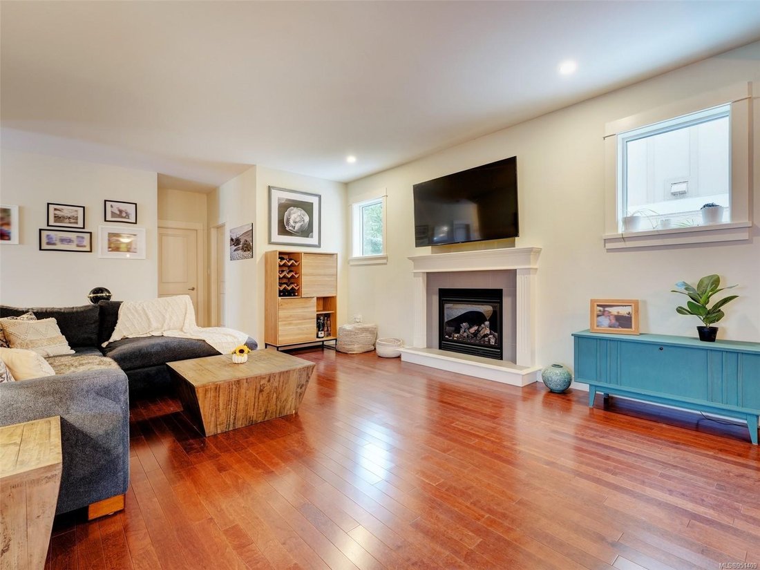 View Royal Residential In View Royal, British Columbia, Canada For Sale (13763561)