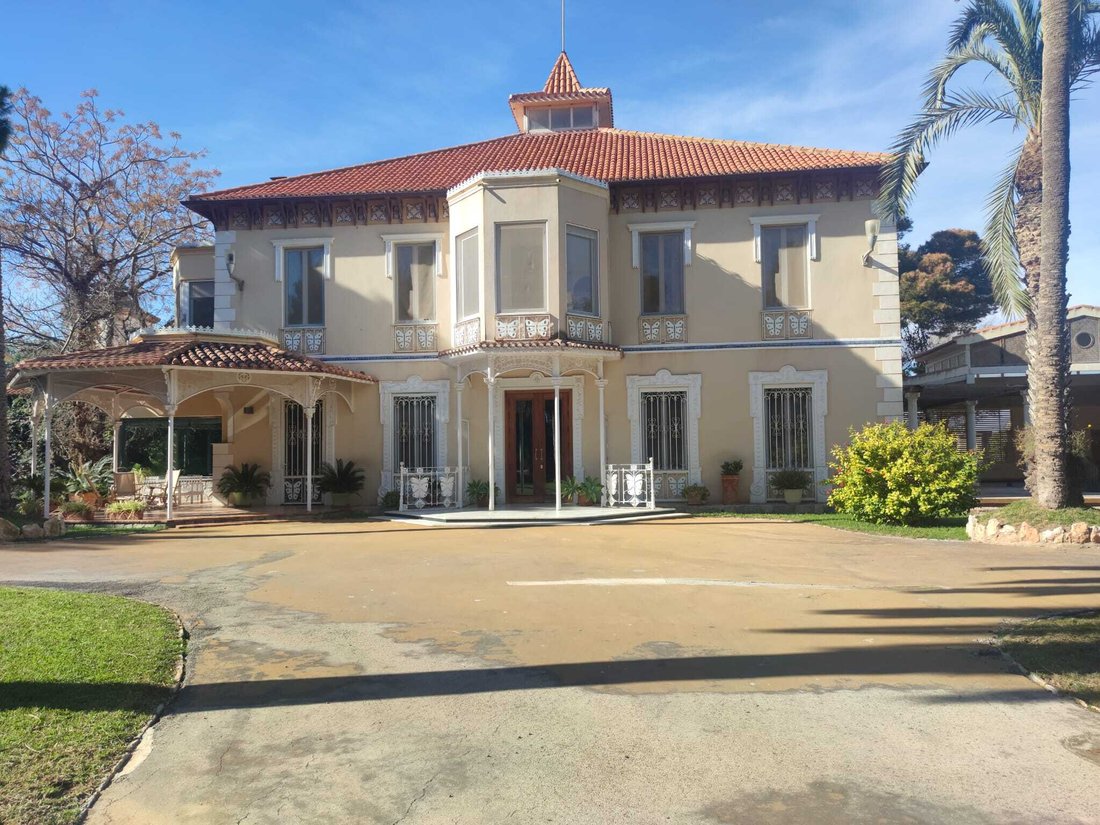 Villa in San Pedro del Pinatar, Región de Murcia, Spain 2 - 13768166