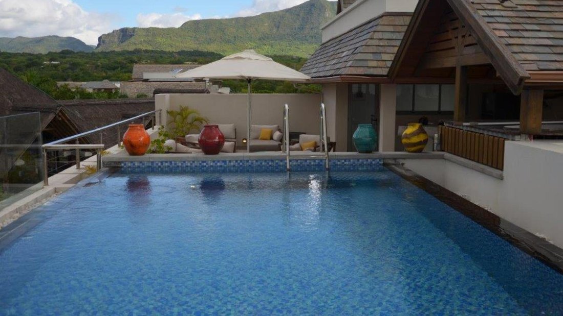 House in Rivière Noire, Mauritius 1 - 13764856