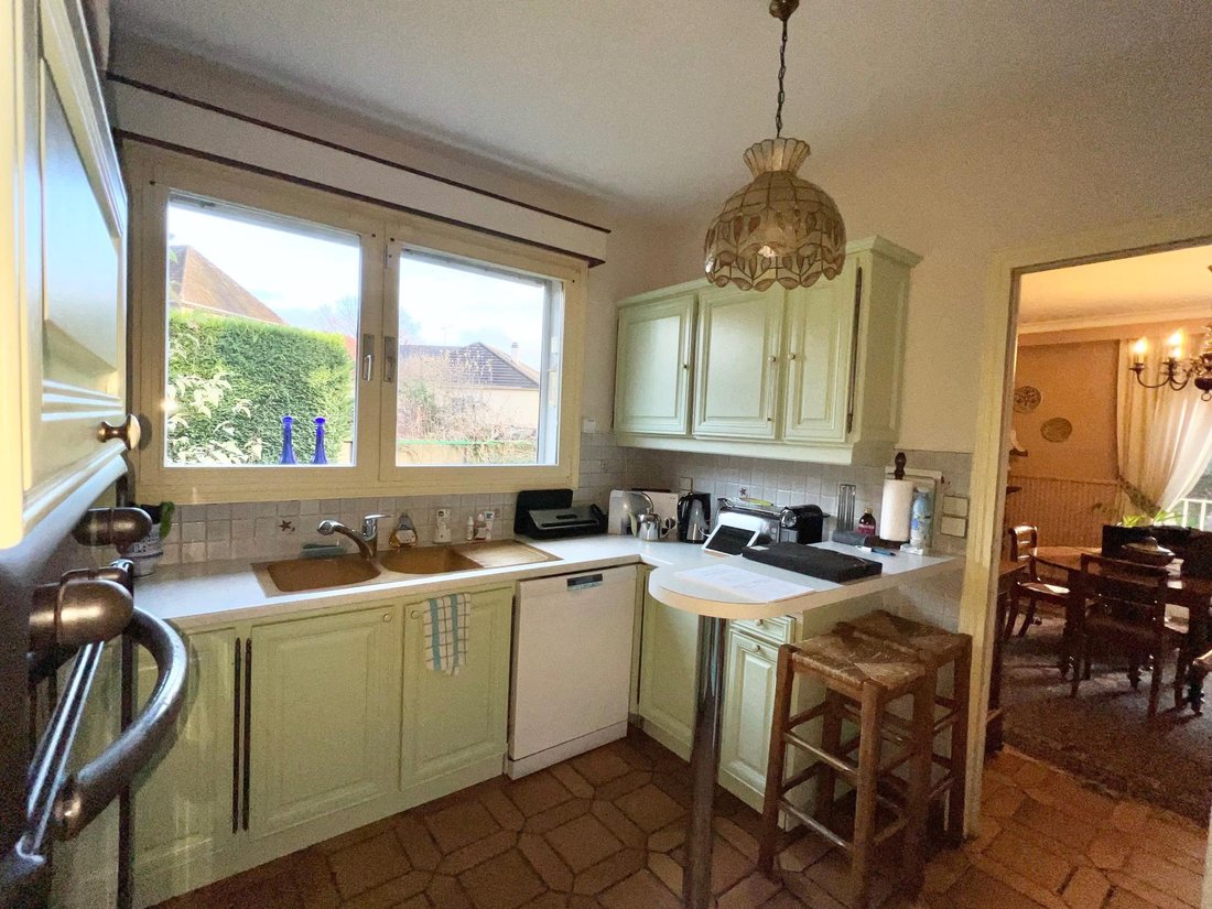 Maison 7 Pièces In Sarcelles, île De France, France For Sale (13692959)