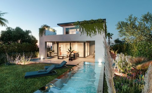 Villa in Estepona, Andalusia, Spain 1