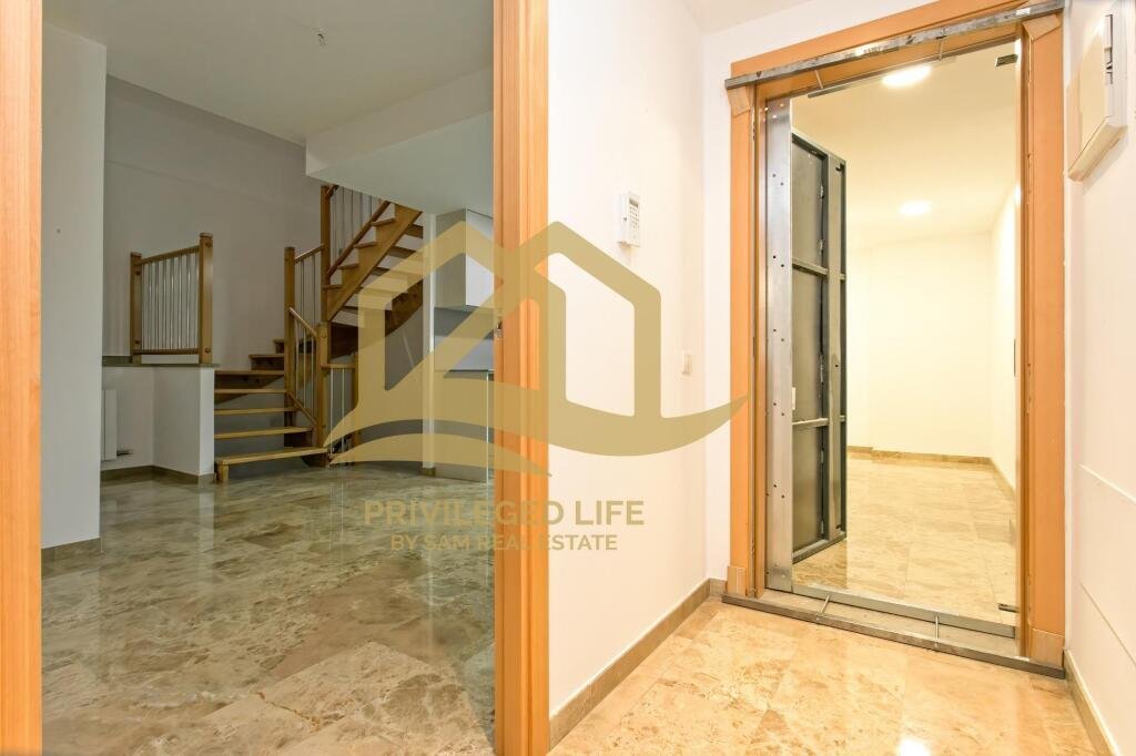 Apartment in Sarrià-Sant Gervasi, Barcelona, Spain 2 - 13605170