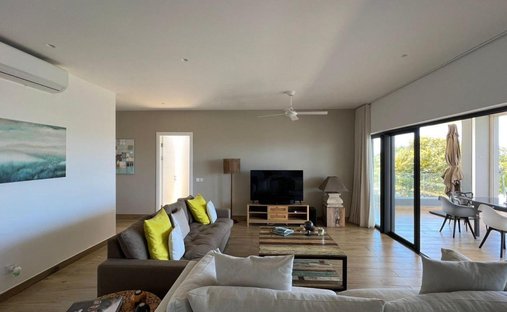 Apartment in Grand Baie, Pamplemousses District, Mauritius 1